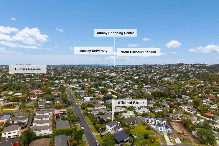 Photo of property in 1a Tainui Street, Torbay, Auckland, 0630