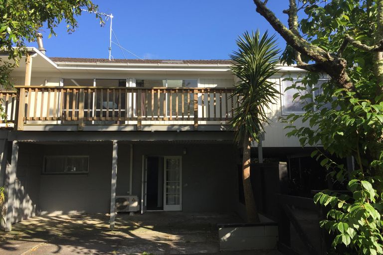 Photo of property in 1/56 Mckenzie Avenue, Arkles Bay, Whangaparaoa, 0932