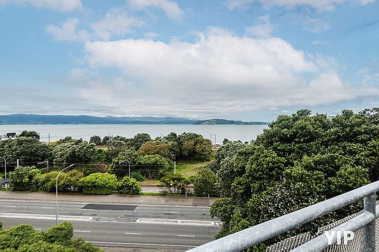 Photo of property in 25/2 Onslow Road, Khandallah, Wellington, 6035