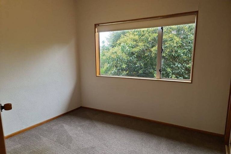 Photo of property in 84a Marine Parade, Mellons Bay, Auckland, 2014