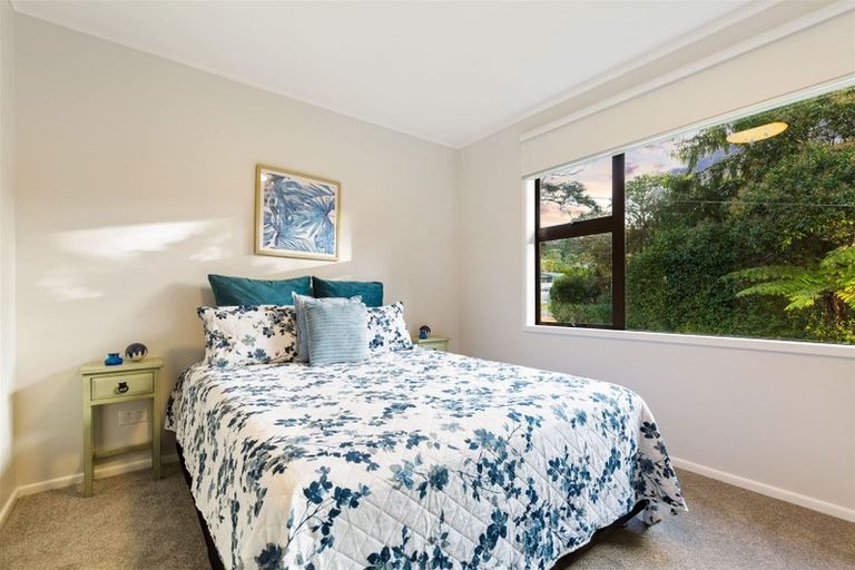 Photo of property in 17 Awhiorangi Promenade, Swanson, Auckland, 0816