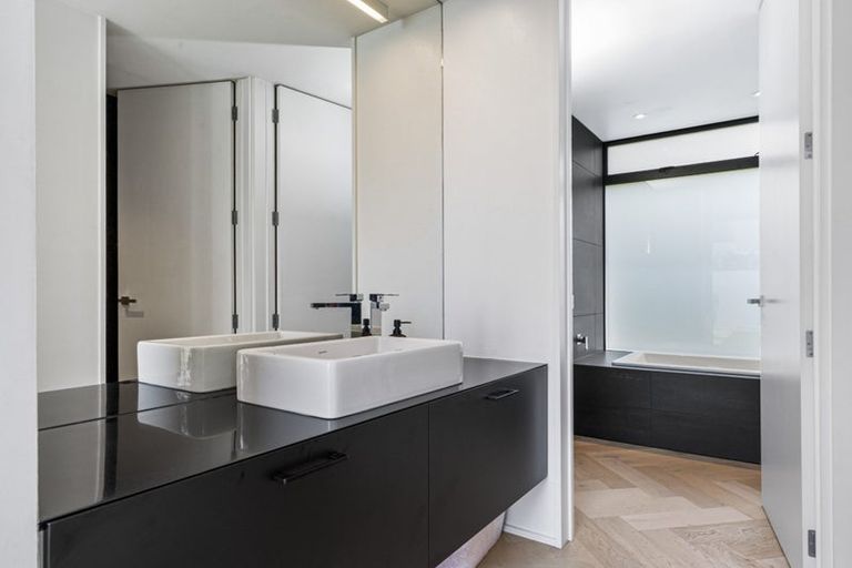 Photo of property in 71 Chapter Street, St Albans, Christchurch, 8052