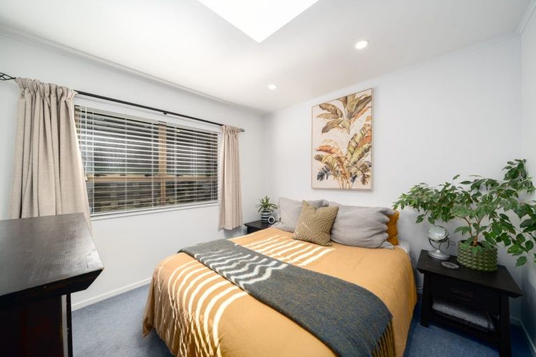 Photo of property in 35 Kairimu Street, Stokes Valley, Lower Hutt, 5019