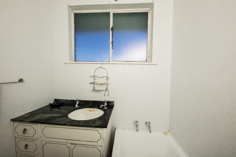 Photo of property in 44 Ashworth Street, Alexandra, 9320