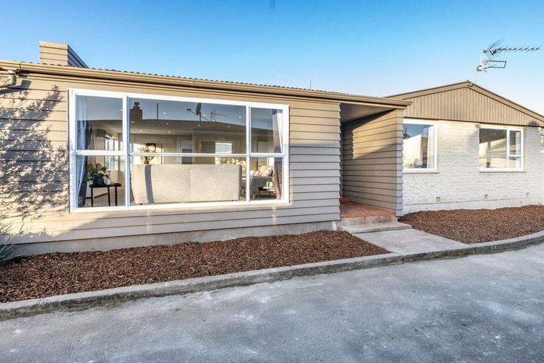 Photo of property in 7 Cottonwood Street, Parklands, Christchurch, 8083