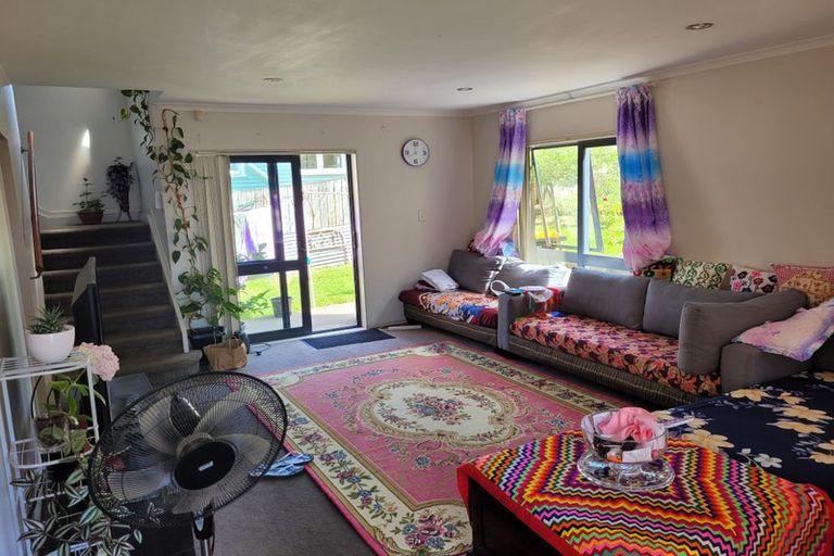 Photo of property in 4c Kelkirk Street, Kelston, Auckland, 0602