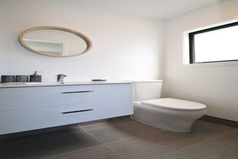 Photo of property in 183a Waitaha Road, Welcome Bay, Tauranga, 3112