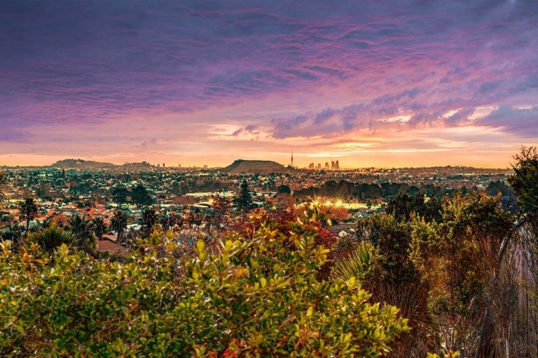 Photo of property in 306 Point View Drive, Dannemora, Auckland, 2016