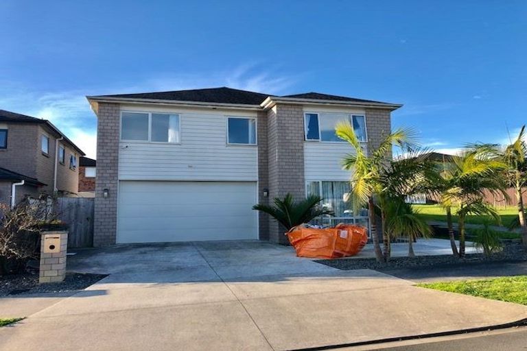 Photo of property in 62 Castlederg Drive, Flat Bush, Auckland, 2019