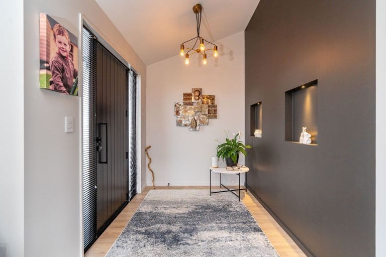 Photo of property in 143 Wingatui Road, Mosgiel, 9024