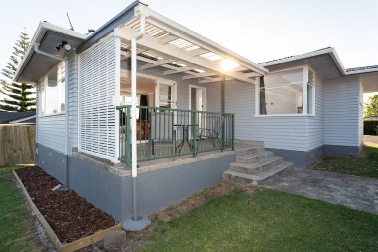 Photo of property in 17a Stirling Grove, Greerton, Tauranga, 3112