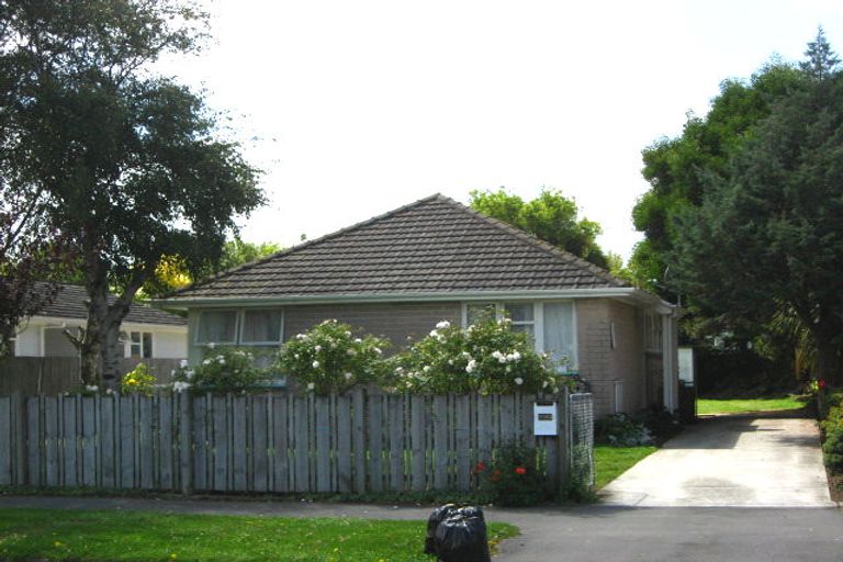 Photo of property in 220 Hendersons Road, Hoon Hay, Christchurch, 8025