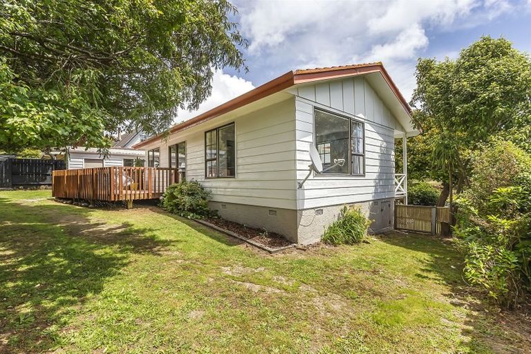 Photo of property in 45 Postgate Drive, Whitby, Porirua, 5024