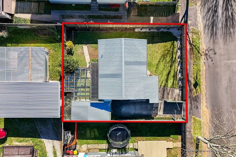 Photo of property in 3 Kenney Crescent, Fairfield, Hamilton, 3214