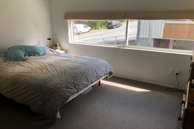 Photo of property in 24/2 Onslow Road, Khandallah, Wellington, 6035