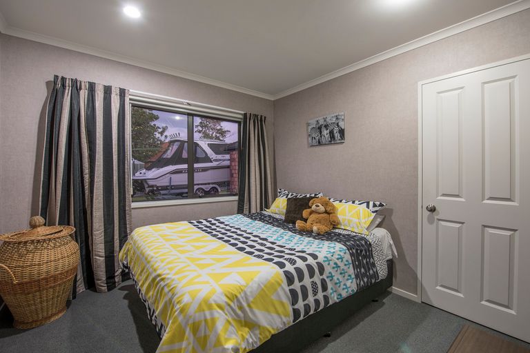 Photo of property in 31 Tomika Crescent, Papamoa Beach, Papamoa, 3118