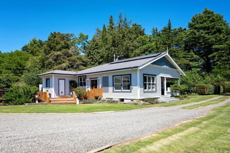 Photo of property in 4197 State Highway 50, Maraekakaho, Hastings, 4171