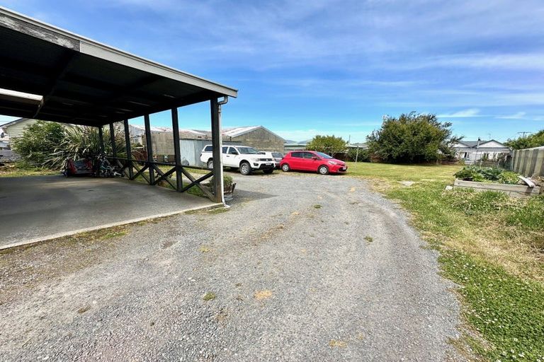 Photo of property in 56 James Street, Balclutha, 9230