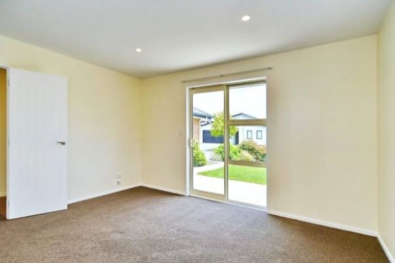 Photo of property in 72 Kawari Drive, Pegasus, 7612