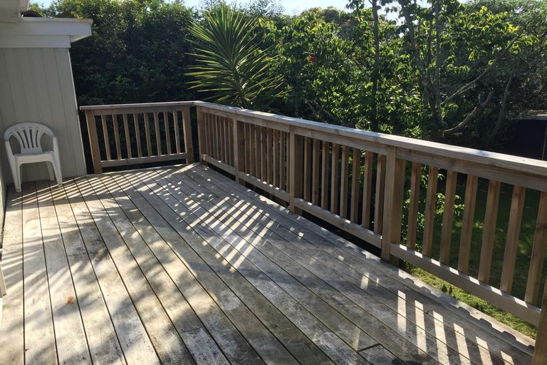 Photo of property in 1/56 Mckenzie Avenue, Arkles Bay, Whangaparaoa, 0932