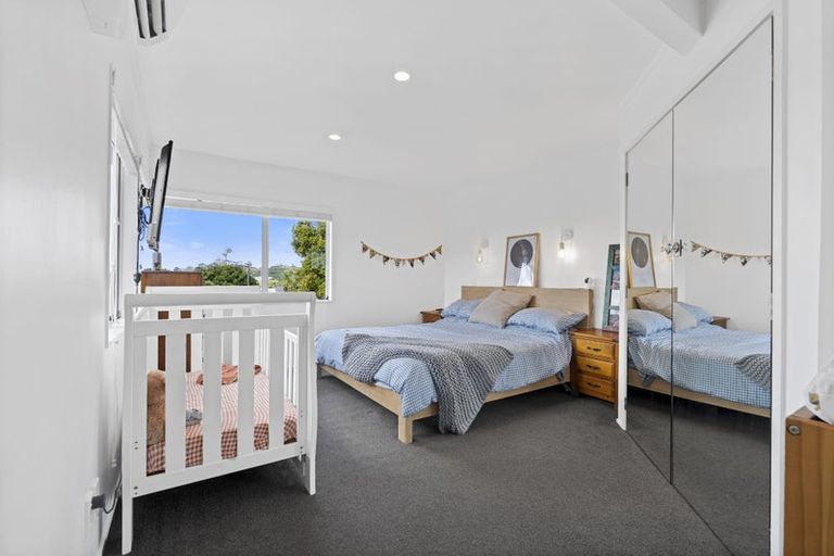 Photo of property in 2 Mabbett Lane, Waimauku, 0883
