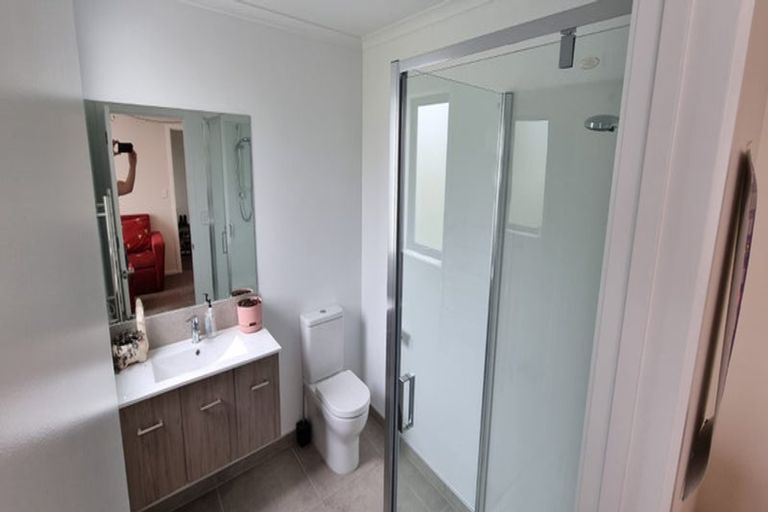 Photo of property in 14 Wimbledon Lane, Halswell, Christchurch, 8025