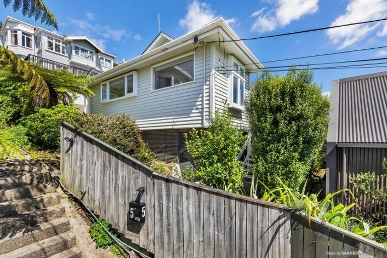 Photo of property in 7a Boston Terrace, Aro Valley, Wellington, 6021