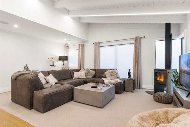 Photo of property in 310b Oceanbeach Road, Mount Maunganui, 3116