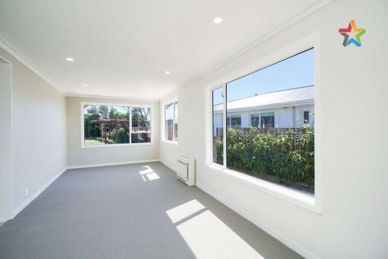 Photo of property in 43 Severn Street, Clifton, Invercargill, 9812