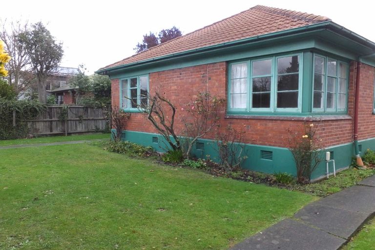 Photo of property in 23 Ilam Road, Upper Riccarton, Christchurch, 8041