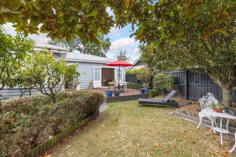 Photo of property in 1/82 Halton Street, Strowan, Christchurch, 8052