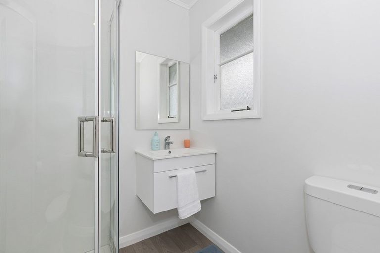 Photo of property in 2 Clarke Avenue, Te Aroha, 3320