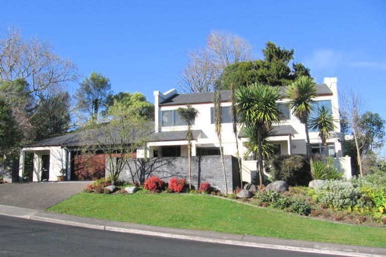 Photo of property in 2 Harrowfield Drive, Harrowfield, Hamilton, 3210