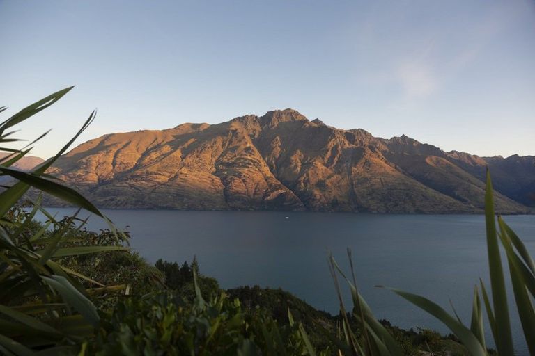 Photo of property in 36 Corsican Drive, Ben Lomond, Queenstown, 9371