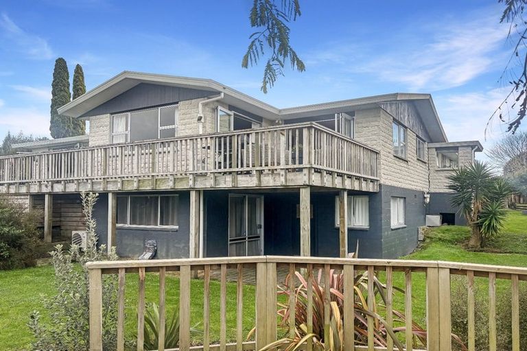 Photo of property in 30 Pirinoa Street, Feilding, 4702