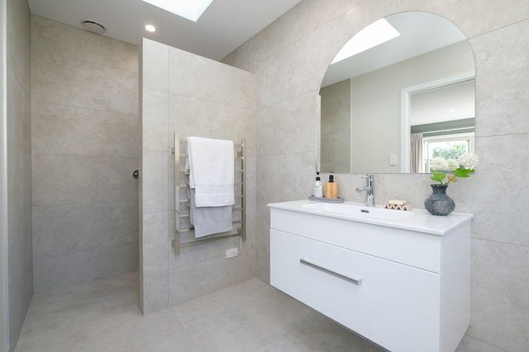 Photo of property in 51 Omarunui Road, Waiohiki, Napier, 4183