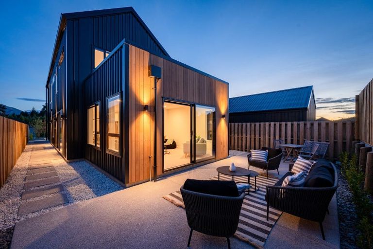 Photo of property in Northlake, 15 Malvern Road, Wanaka, 9305