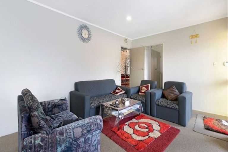 Photo of property in 1/57 Victoria Road, Papatoetoe, Auckland, 2025