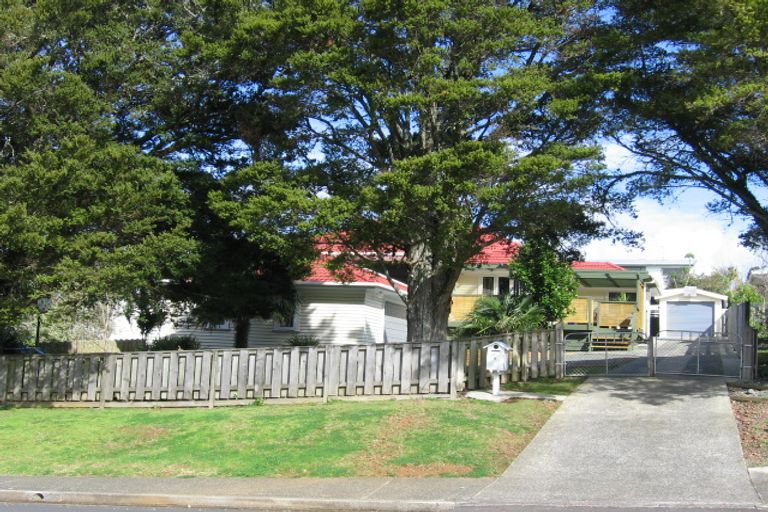 Photo of property in 8 Gillingham Road, Te Kamo, Whangarei, 0112