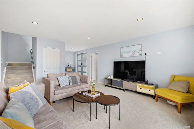 Photo of property in 24 Kellett Road, Ranui, Auckland, 0612