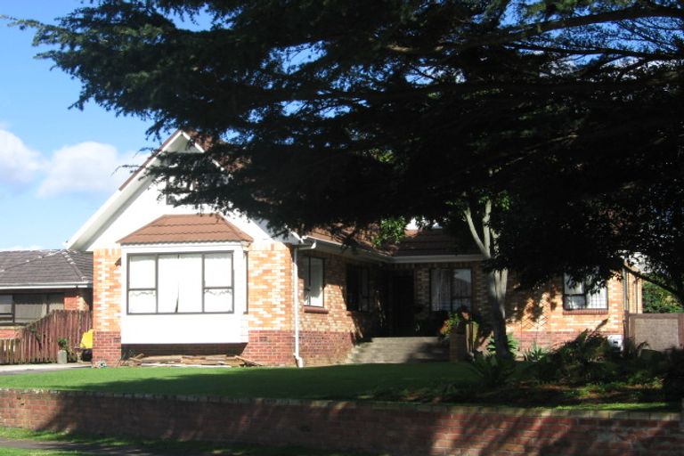 Photo of property in 21 Oakland Avenue, Papatoetoe, Auckland, 2025