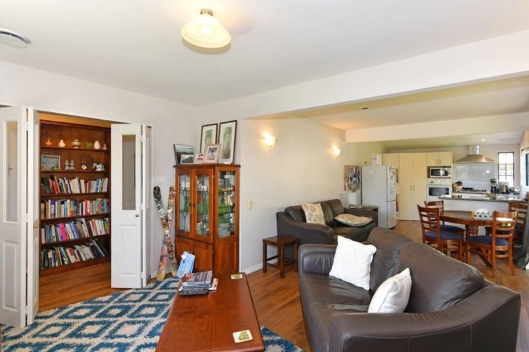 Photo of property in 15 Bird Lane, Wakefield, 7025