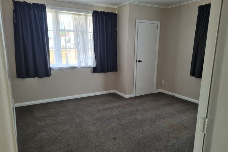 Photo of property in 1/614 Fergusson Drive, Trentham, Upper Hutt, 5018