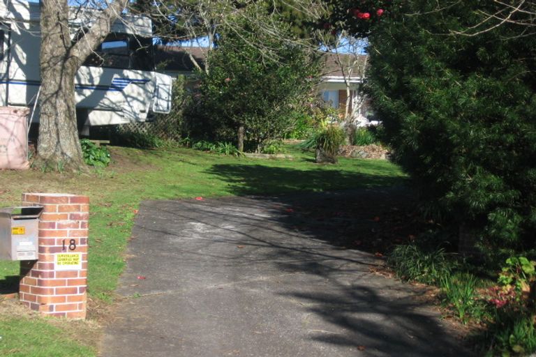 Photo of property in 18 Gaylands Place, Opaheke, Papakura, 2113