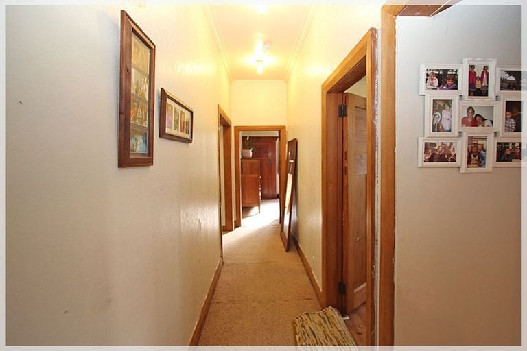 Photo of property in 3 Hay Street, Shannon, Palmerston North, 4474