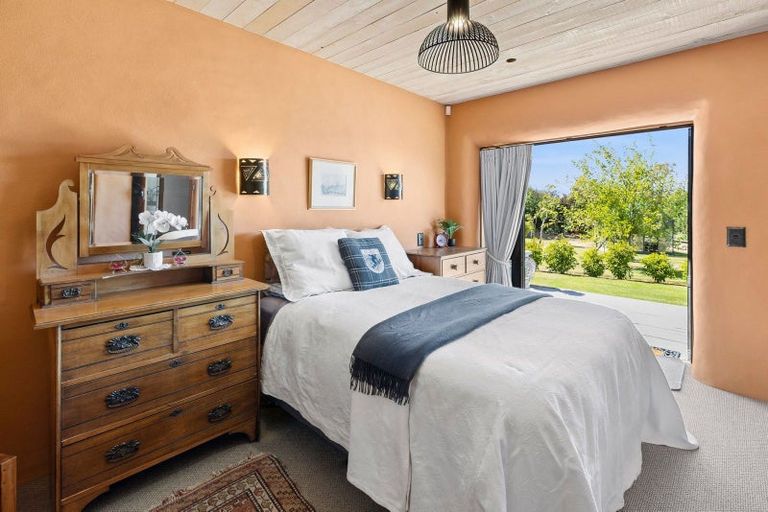 Photo of property in 33 Old Racecourse Road, Albert Town, Wanaka, 9305