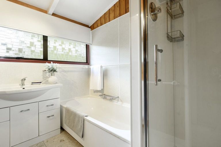 Photo of property in 62 Jonathon Street, Brookfield, Tauranga, 3110