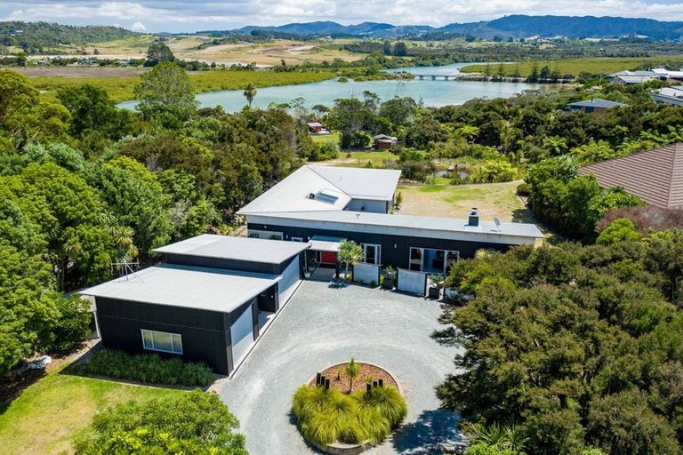 Photo of property in 46 Estuary Drive, Mangawhai Heads, Mangawhai, 0505