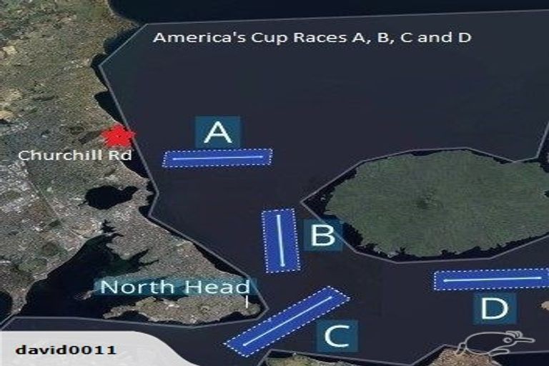 Photo of property in 2/25 Churchill Road, Murrays Bay, Auckland, 0630