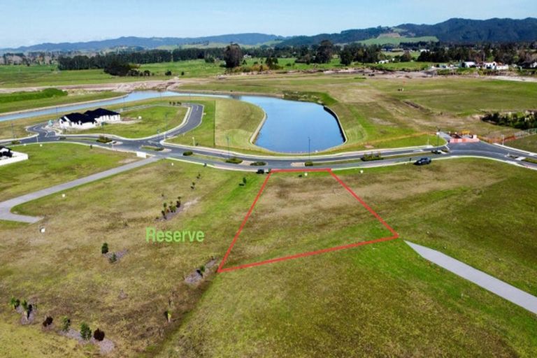 Photo of property in 76 Maturiki Drive, Ruakaka, One Tree Point, 0118